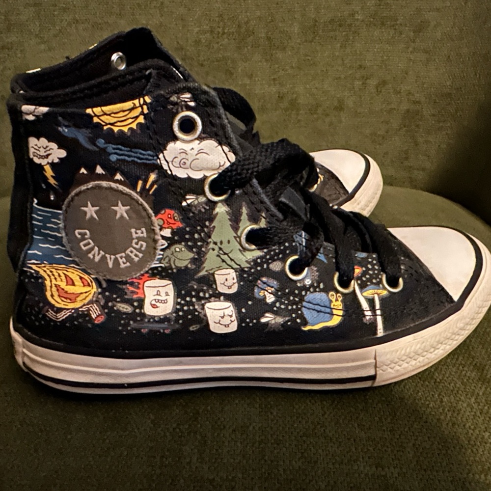 Converse with camping motif!